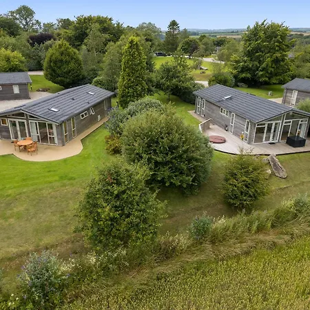 9 Faraway Fields Holiday home